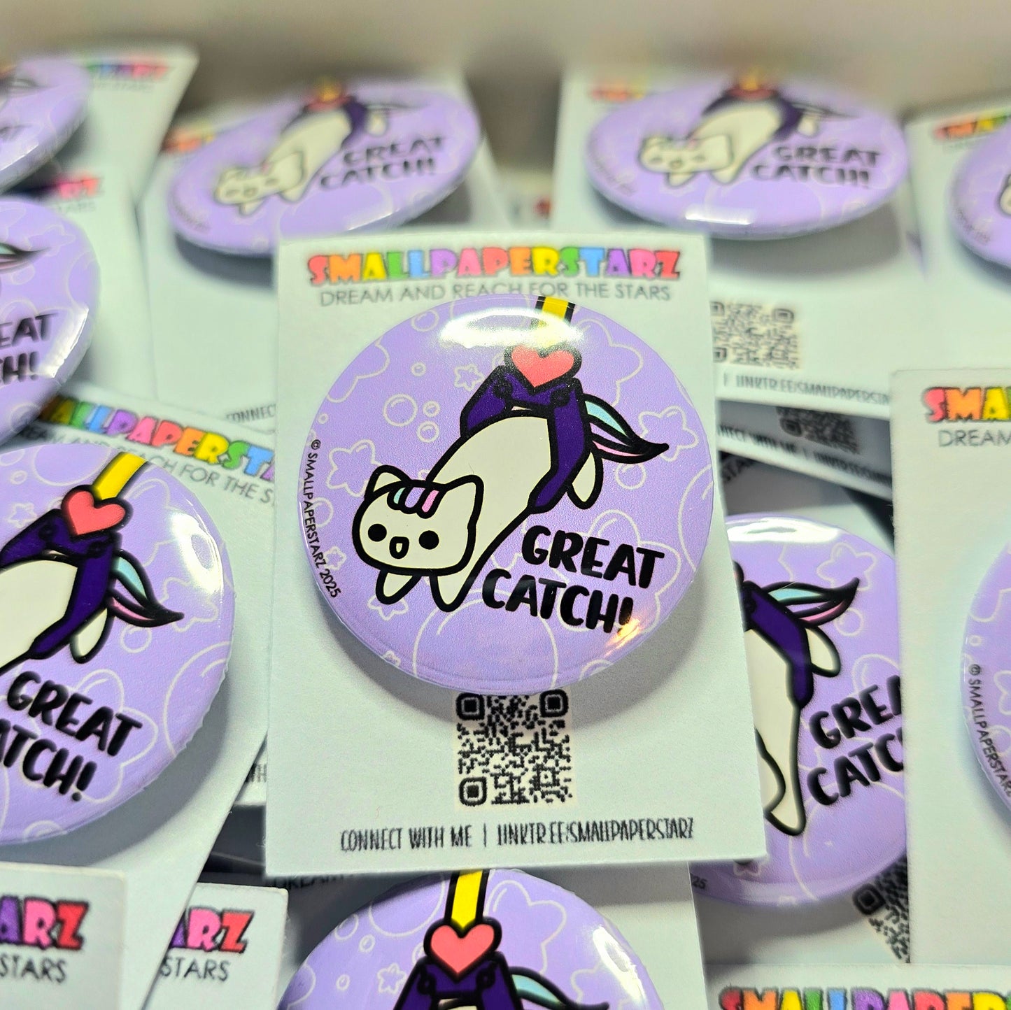 L030 - Great Catch Lily Cat Claw UFO Machine Pinback Button / Badge